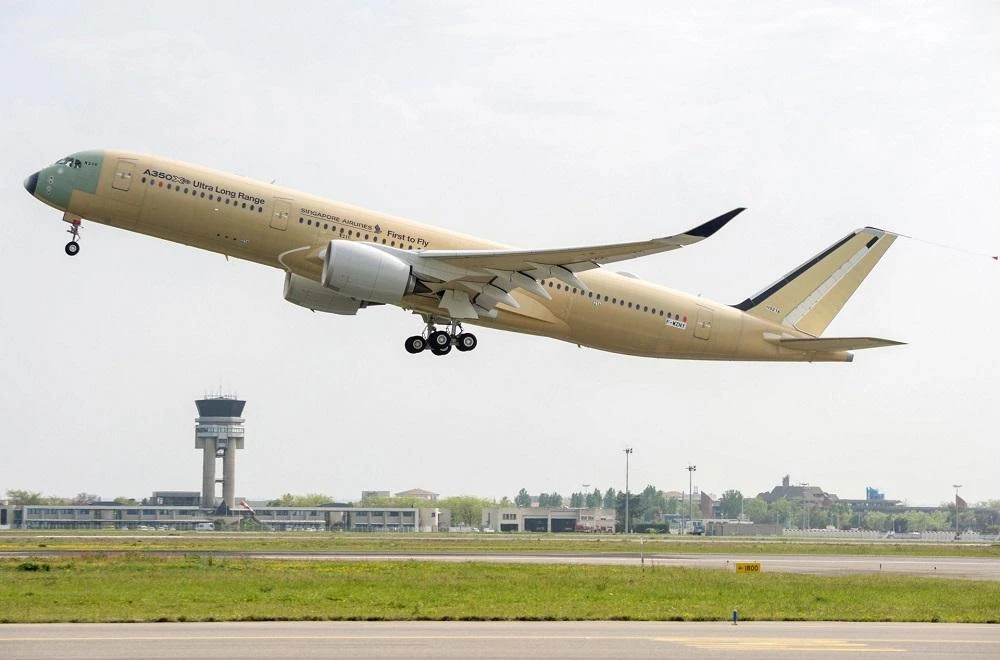 Above, Airbus’ first Ultra Long Range A350 XWB version performs its first flight from France’s Toulouse-Blagnac Airport in April, before its entry-in-service with Singapore Airlines in September. (Courtesy Airbus)