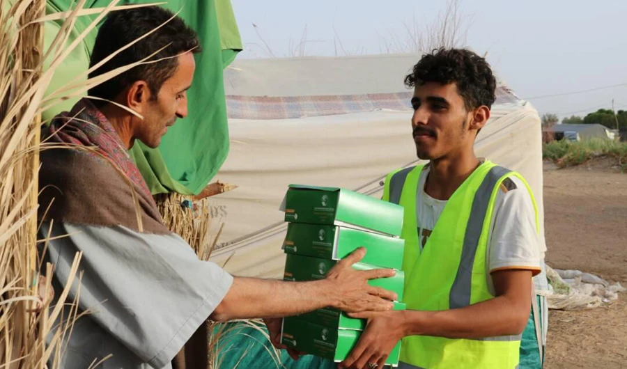 KSRelief has been providing for Yemenis affected by Cyclone Mekunu. (SPA)