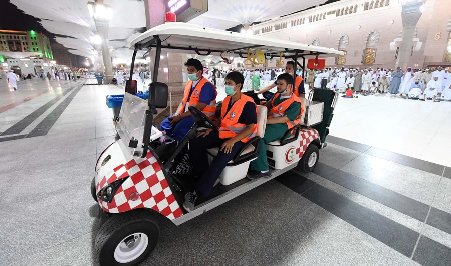 12,000 electric cars will provided to pilgrims who will need to get round.