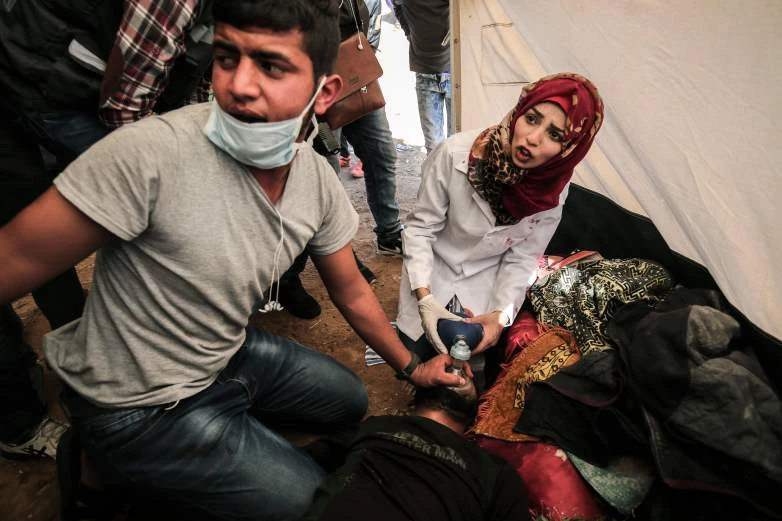 Palestinian shot dead trying to breach Gaza border