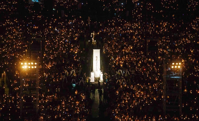 Hong Kong remembers Tiananmen as US calls for accounting
