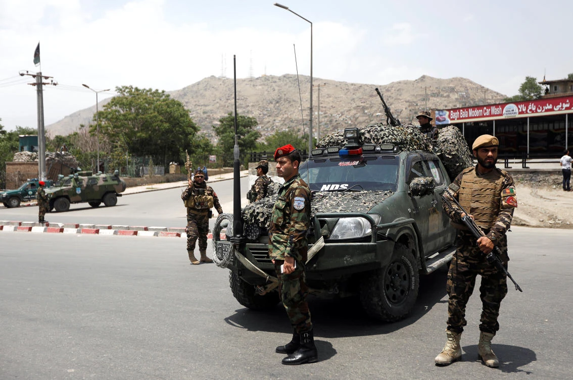 Afghan president backs suicide bomb fatwa after 14 killed