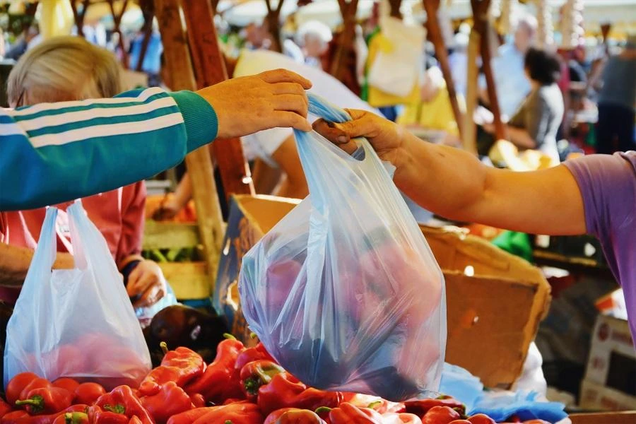 Plastic bags to be banned all across Oman: Ministry