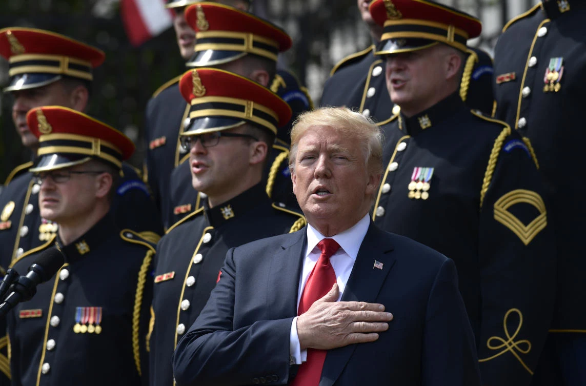 Trump pushes separate trade deal with Canada