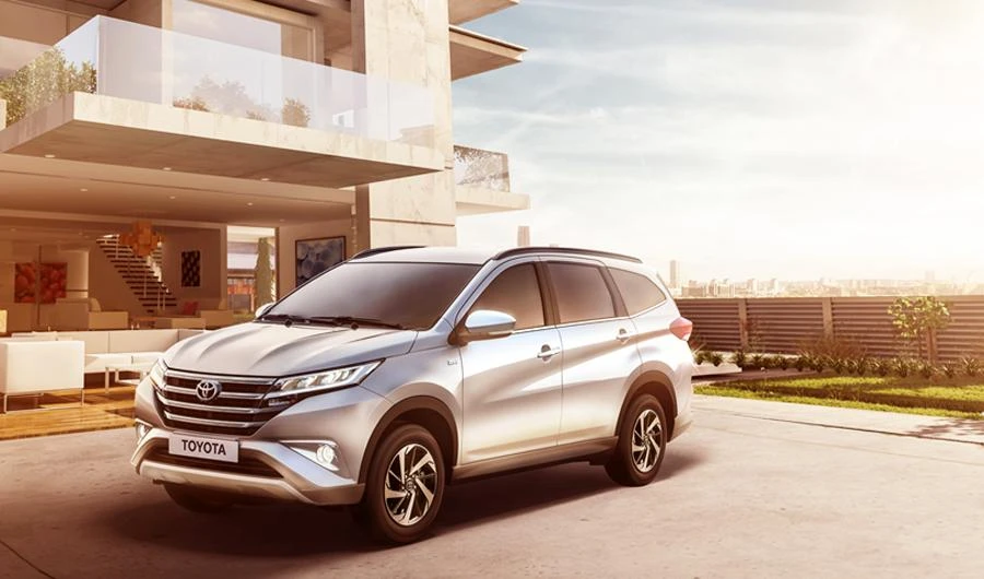 Designed with a crossover SUV-like styling, the new Toyoto Rush features a modern design.