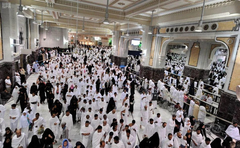 Worshippers, throng the Grand Mosque in Makkah for the last Friday prayer of Ramadan