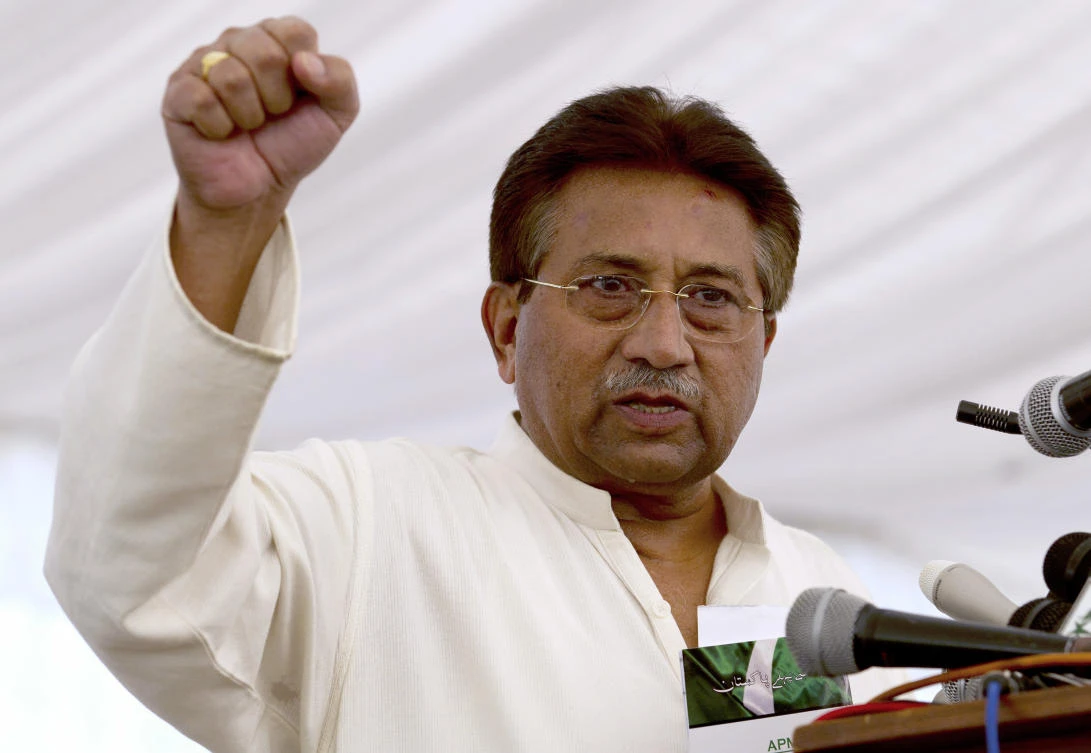 Former Pakistan dictator Musharraf to run for parliament