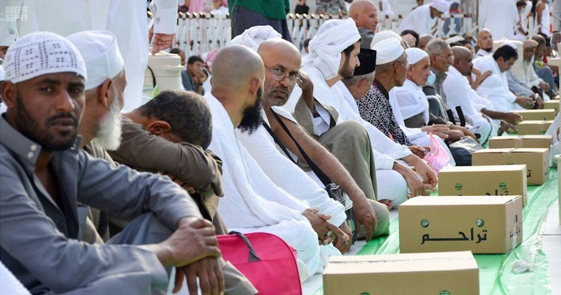 Iftar at Saudi Arabia's Grand Mosque: A cultural gathering