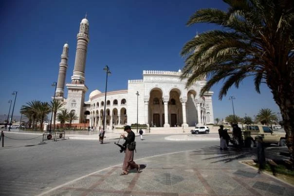 File photo showing a mosque in Sanaa, Yemen. (Reuters)