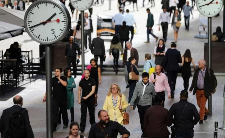 UK wage growth unexpectedly slows even as job creation booms