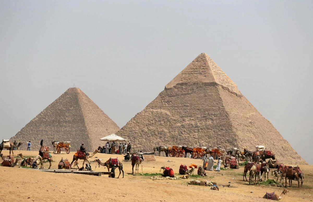 Archaeologists find ancient rock art in Egypt