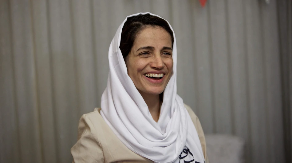 Iran’s noted rights lawyer Sotoudeh  arrested, says husband