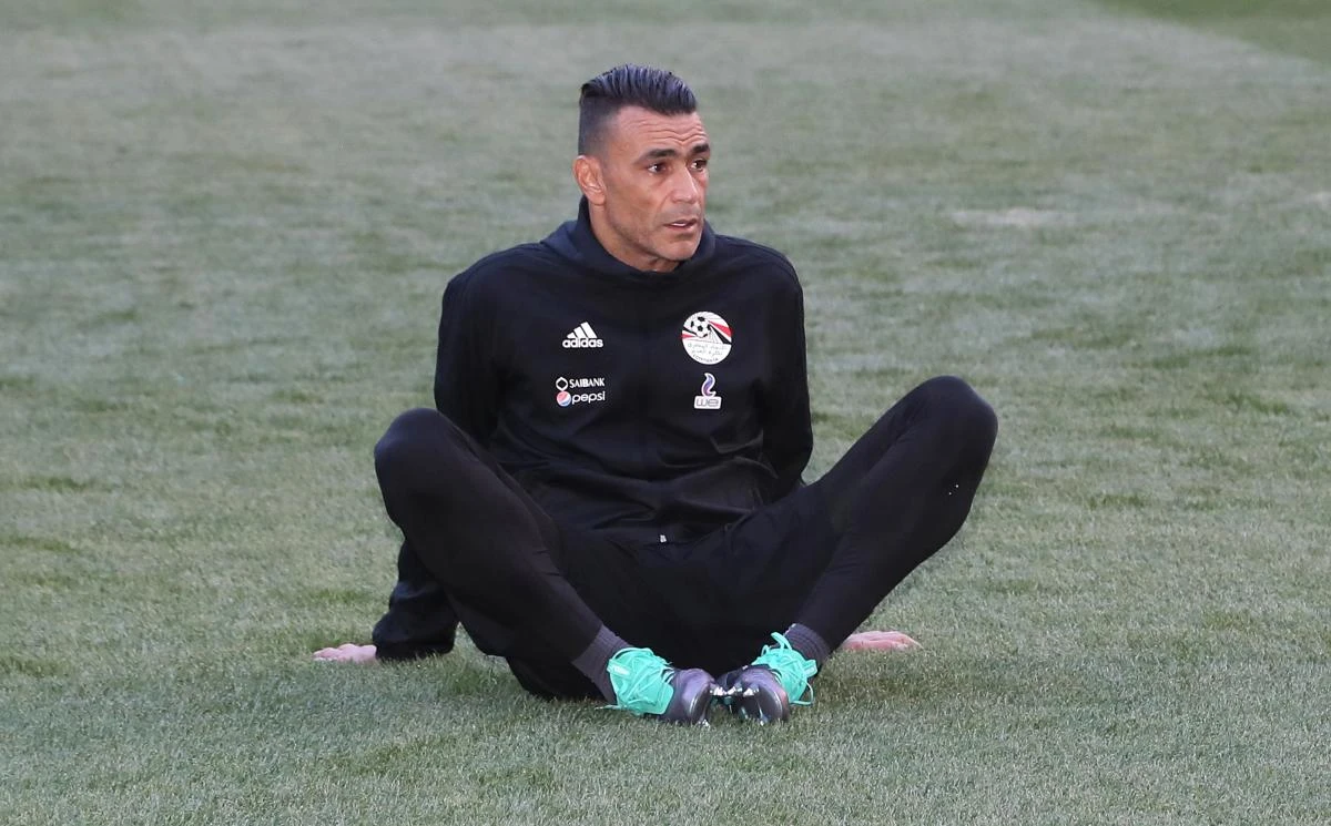 Essam El-Hadary has been training as hard as the younger members of the squad just in case he is called on to make World Cup history. (AFP)