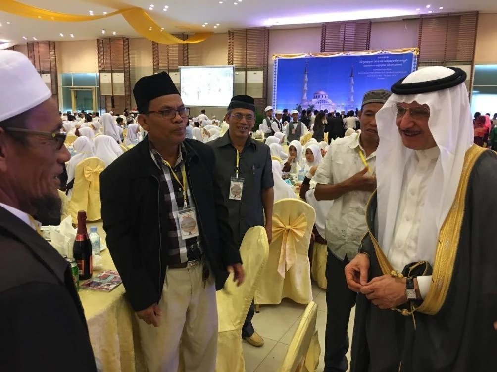 OIC Secretary-General Dr. Yousef bin Ahmed Al-Othaimeen described Cambodia as an example for other countries to emulate. (Photos/OIC)