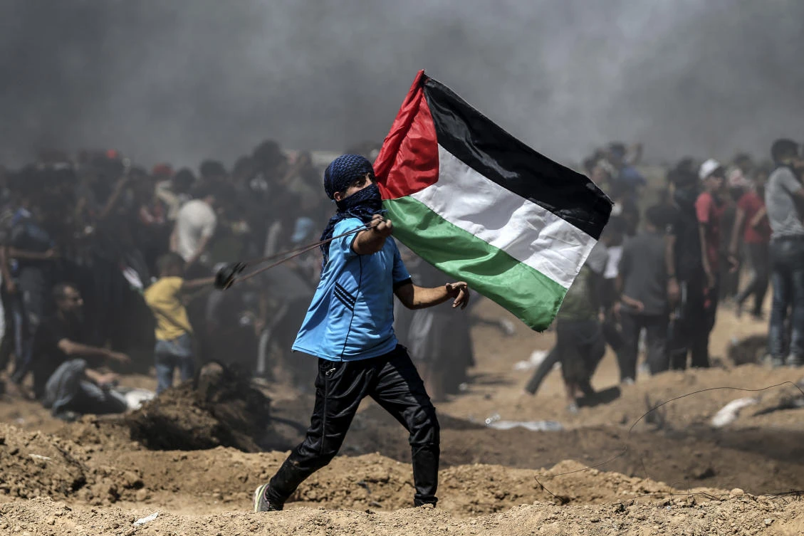 At least 33 Palestinians have been killed in clashes since mass protests broke out along the Gaza border on March 30. (AFP)