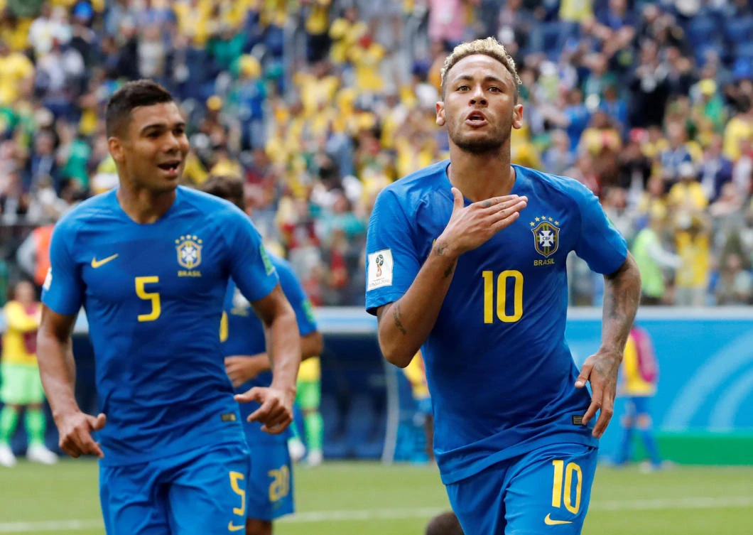 Brazil edge toward World Cup knockout stage after Costa Rica late show