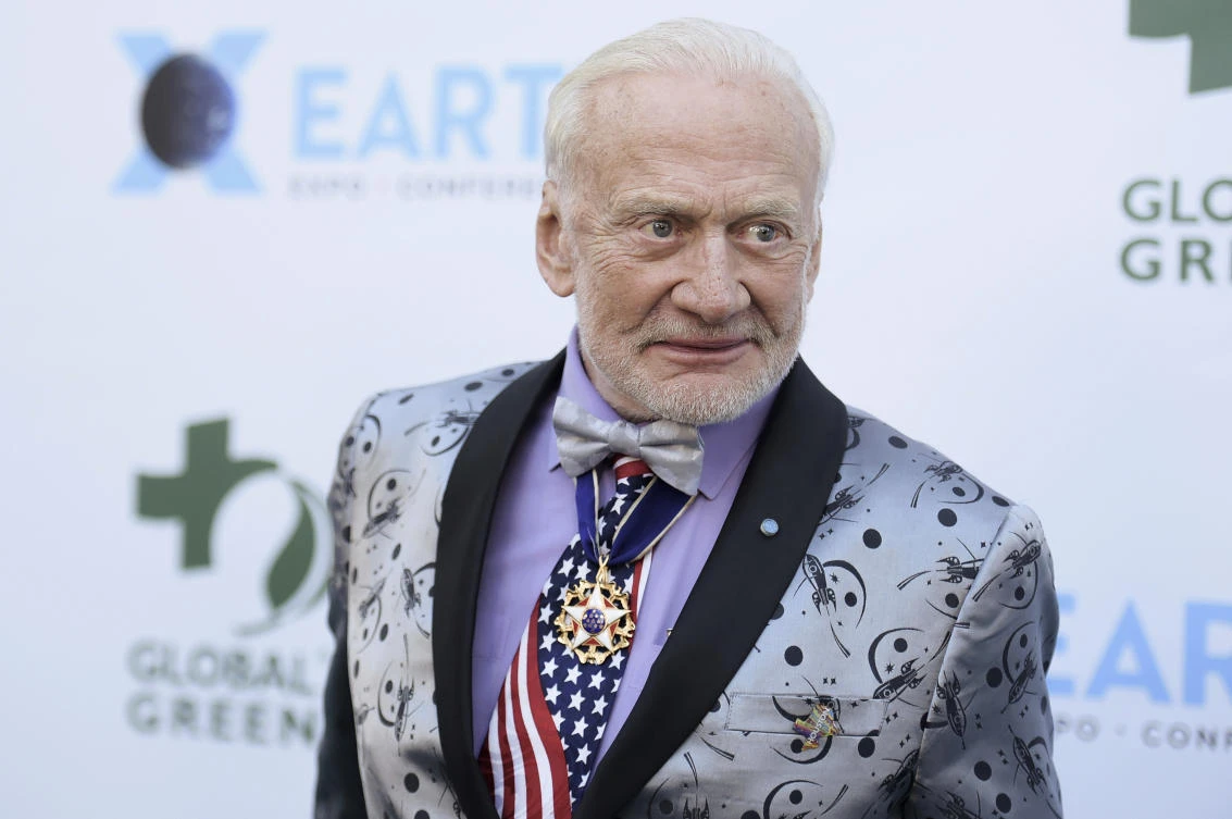 Buzz Aldrin sues children, alleging misuse of his finances