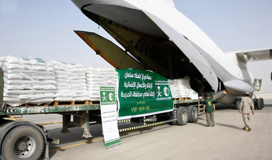 The two relief planes carrying 70 tons of aid arrived in Aden on Tuesday. (SPA)