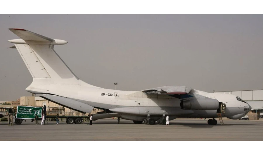 The field tours are part of the humanitarian initiative to help people who can not go to hospitals. (SPA)