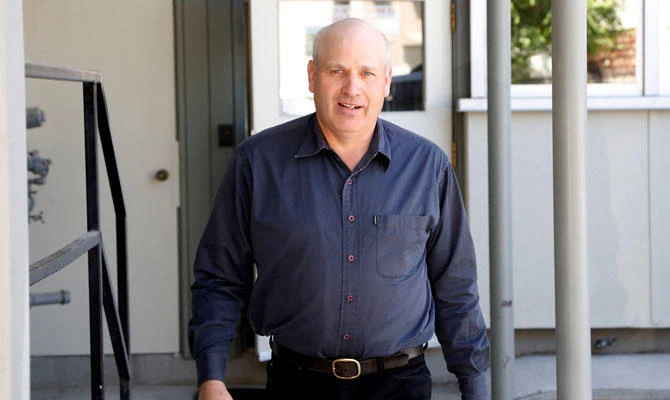 James Oler leaves the court house after a Canadian judge found the former member of a breakaway religious sect guilty of practicing polygamy, in Cranbrook, British Columbia, Canada, in this July 24, 2017 file photo. (REUTERS)