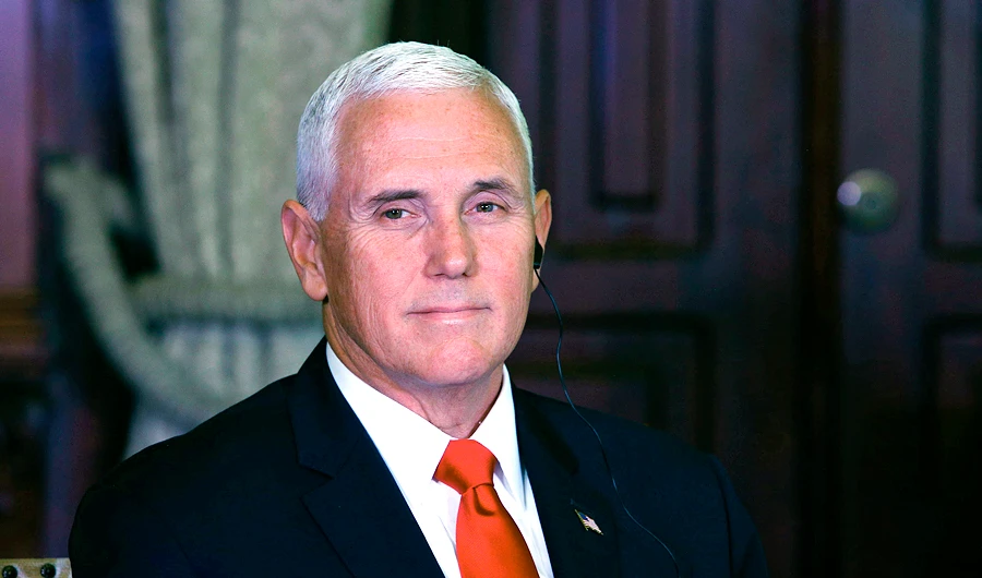 Every time the poisonous viper Mike Pence opens his mouth, I feel stronger, said Maduro. (AFP)