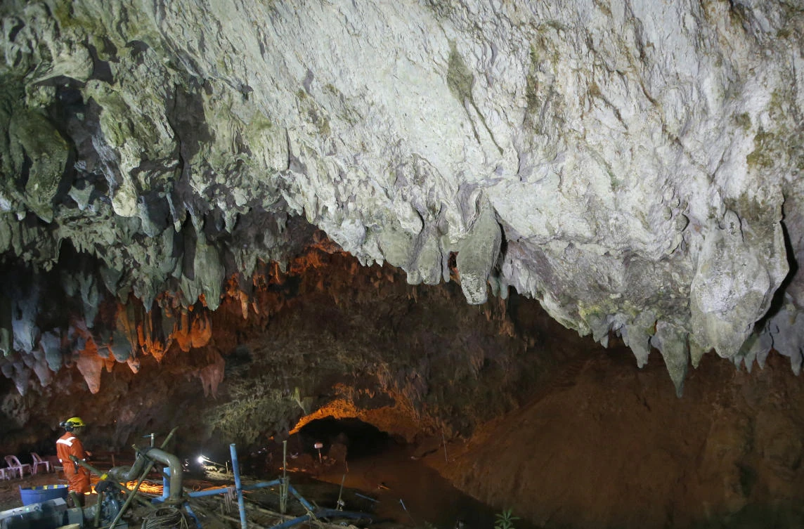 Stay strong, we are coming: Thais rally behind cave rescue