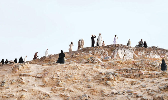 ThePlace: Rumah Mountain and the Battle of Uhud in Madinah