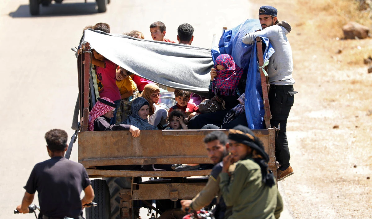 A Syrian army offensive launched last month on rebel-held territory in south west Syria has driven tens of thousands of people toward the border with Jordan and thousands more to the frontier with the Israeli-occupied Golan Heights. (Reuters)