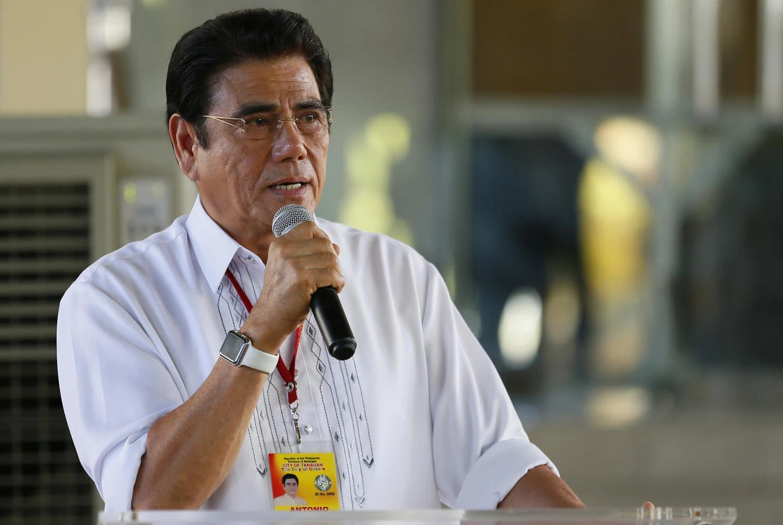 Philippine city mayor gunned down during flag-raising event