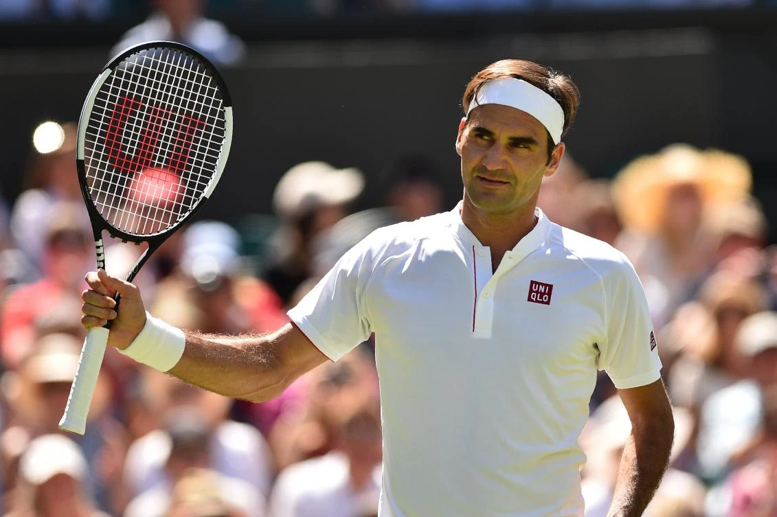 Same old story for new-look Roger Federer as Swiss rolls into Wimbledon second round