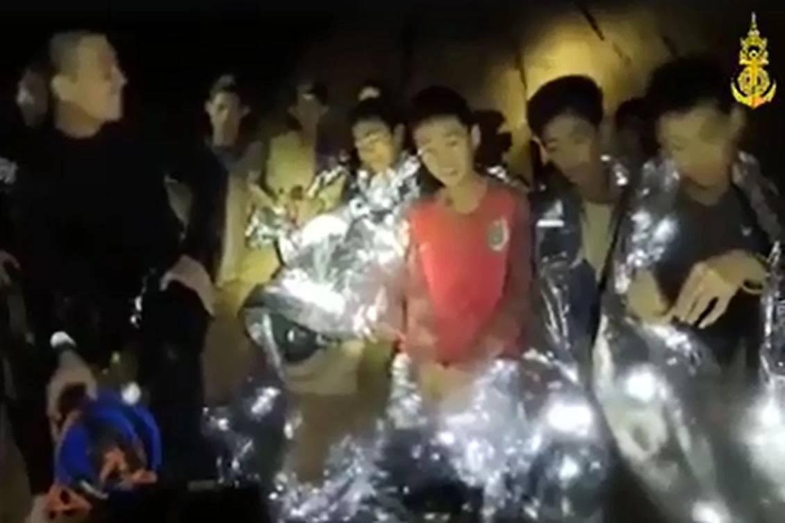 Rescuers vow to take ‘no risks’ in evacuation of Thai cave boys