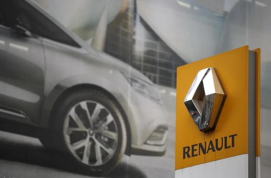 Renault aims to launch Paris car-sharing scheme in September