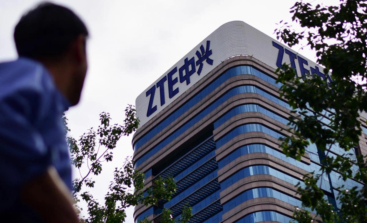 Departing ZTE executive describes ‘deep humiliation’ in farewell letter