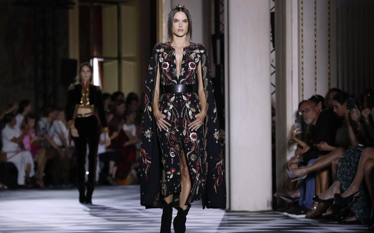 Alessandra Ambrosio jets to Ibiza after Zuhair Murad show