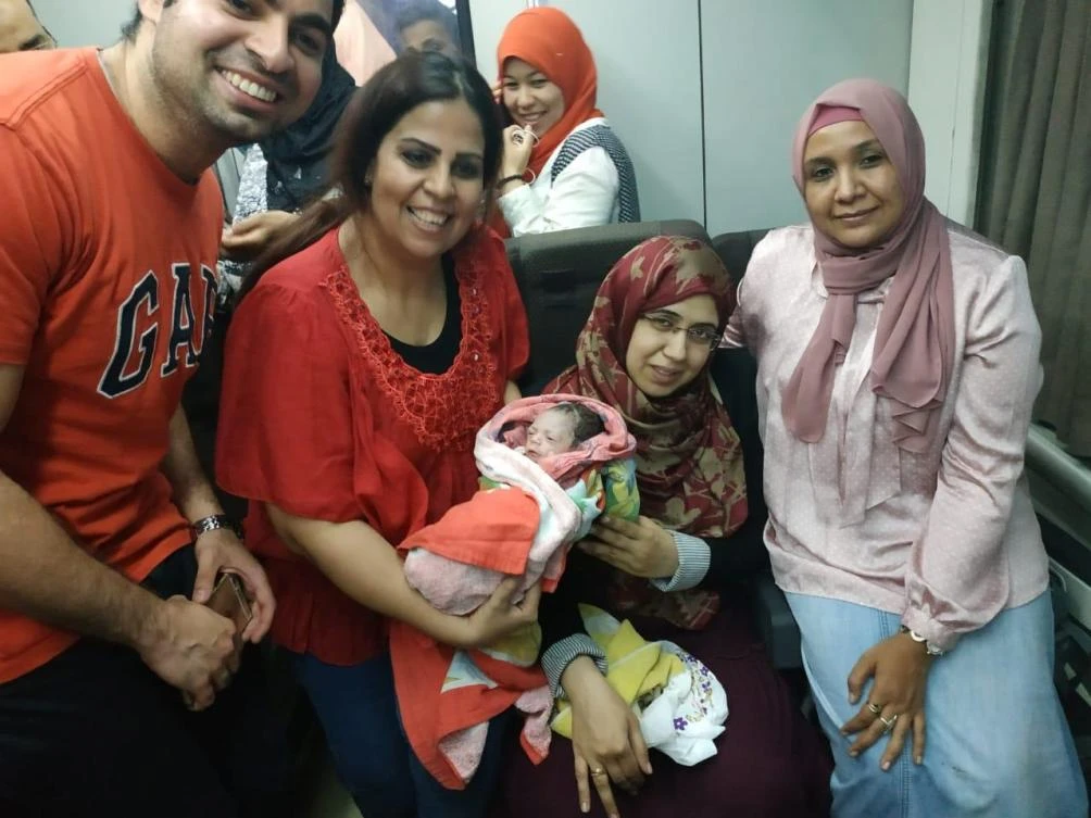 Egyptian woman gives birth to her first baby on board Cairo-Aswan train