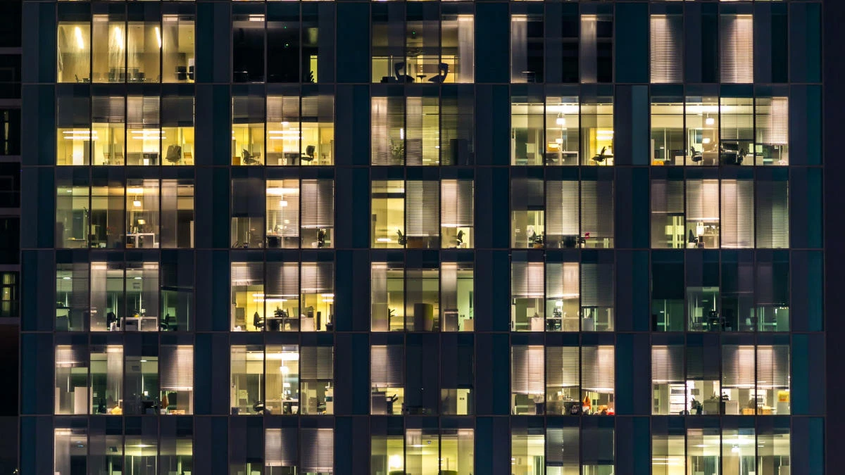 Agents expect further falls in Dubai rental values of up to 5 percent, according to the Property Monitor survey. (Shutterstock)