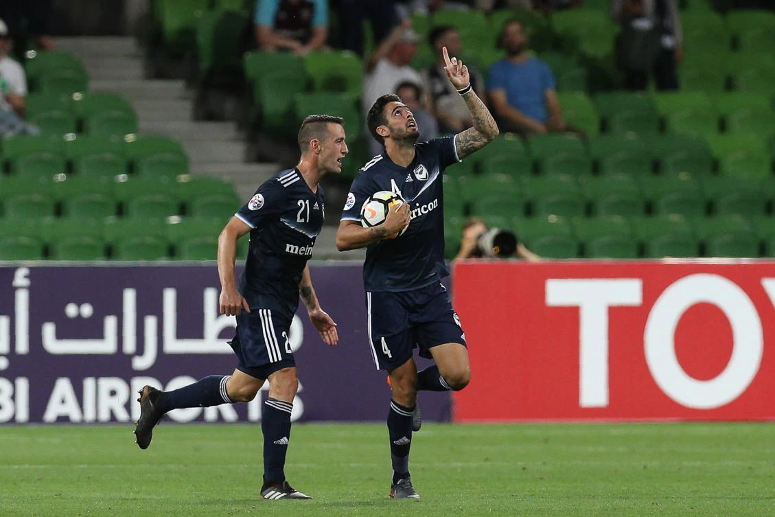 Rhys Williams celebrates scoring for Melbourne Victory in the Melbourne Victory celebrates with teammates after scoring a goal against Ulsan Hyundai during their AFC Champions League. (AFP)