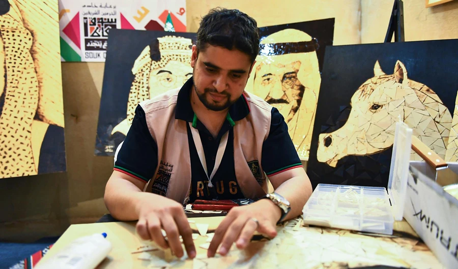 The displays aim to showcase the exhibits to amateurs and heritage collectors. (SPA)