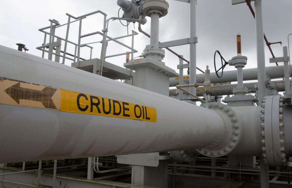 A warning on spare capacity by the International Energy Agency pushed Brent higher on Thursday, helping it recoup some losses. (Reuters)