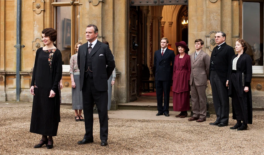 A movie is to be made based on the popular seriers “Downton Abbey.” (AP)