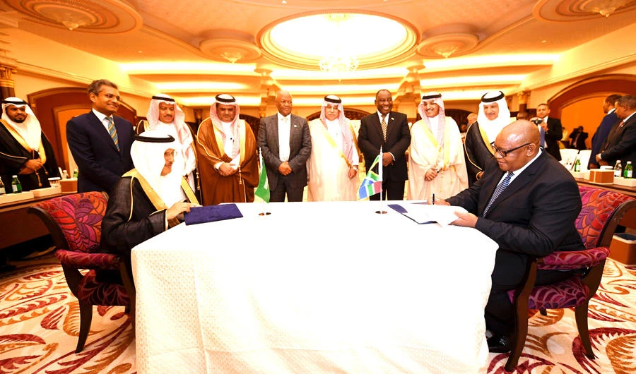 Godfrey Moagi, acting CEF Group CEO, right, and Mohammad Abunayyan, ACWA Power Chairman, left, during the signing ceremony in Jeddah.