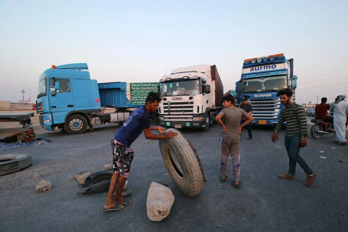 Protests in southern Iraq to demand better services, jobs