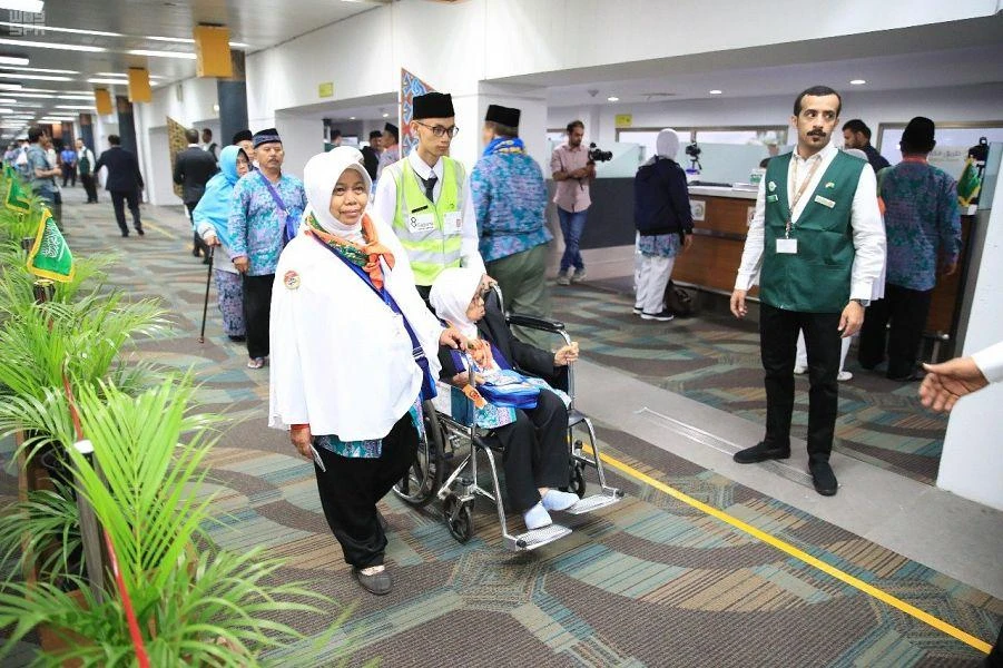 First pilgrims make journey with official launch of ‘Makkah Road’ initiative