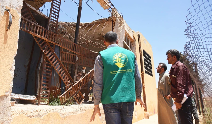 A KSRelief team assesses the damage caused on a school in Syria prior to renovation work. (SPA)