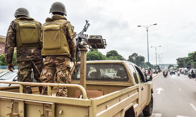 Malian soldiers patrol in the streets of Bamako on July 27, 2018, on the last day of campaigning before July 29 presidential election. (AFP)
