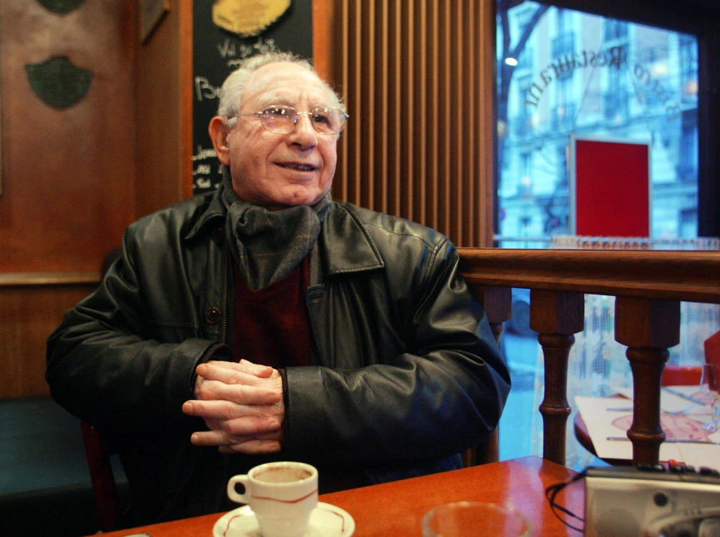 The historical opponent of the Syrian regime Riad Turk, know as the ‘Syrian Mandela,’ has arrived in France after being spirited out of Syria. (AFP)