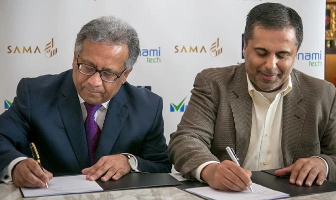 Arshi Islam, CEO of Al-Hail ORIX Finance PSC, and Ammar Afif, managing director, Monami Tech, at the signing ceremony.