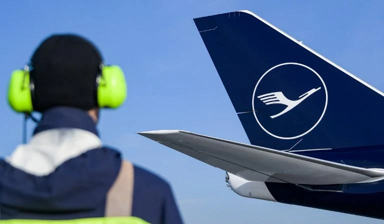 High fuel costs as well as delays and cancelations caused by unusually stormy weather also had ‘a negative impact’ but were largely offset by rising passenger numbers and a cost-cutting drive, Lufthansa said in a statement. (AFP)