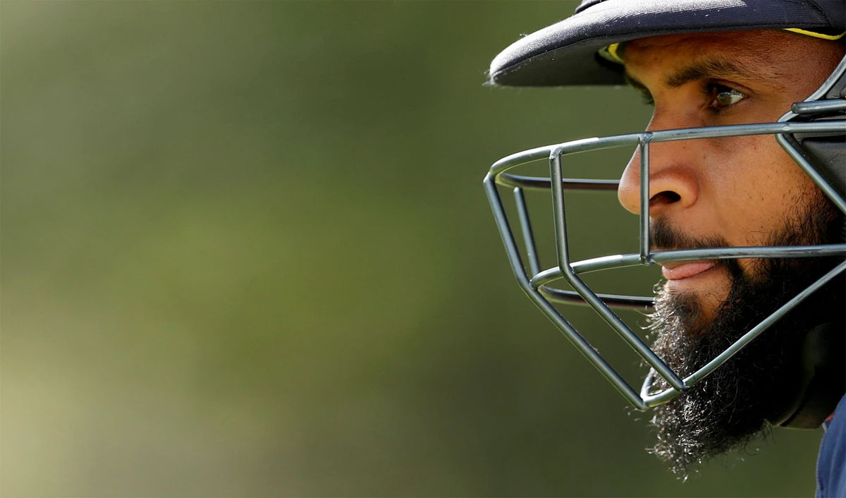 More pressure on lone spinner Rashid after Boycott blast