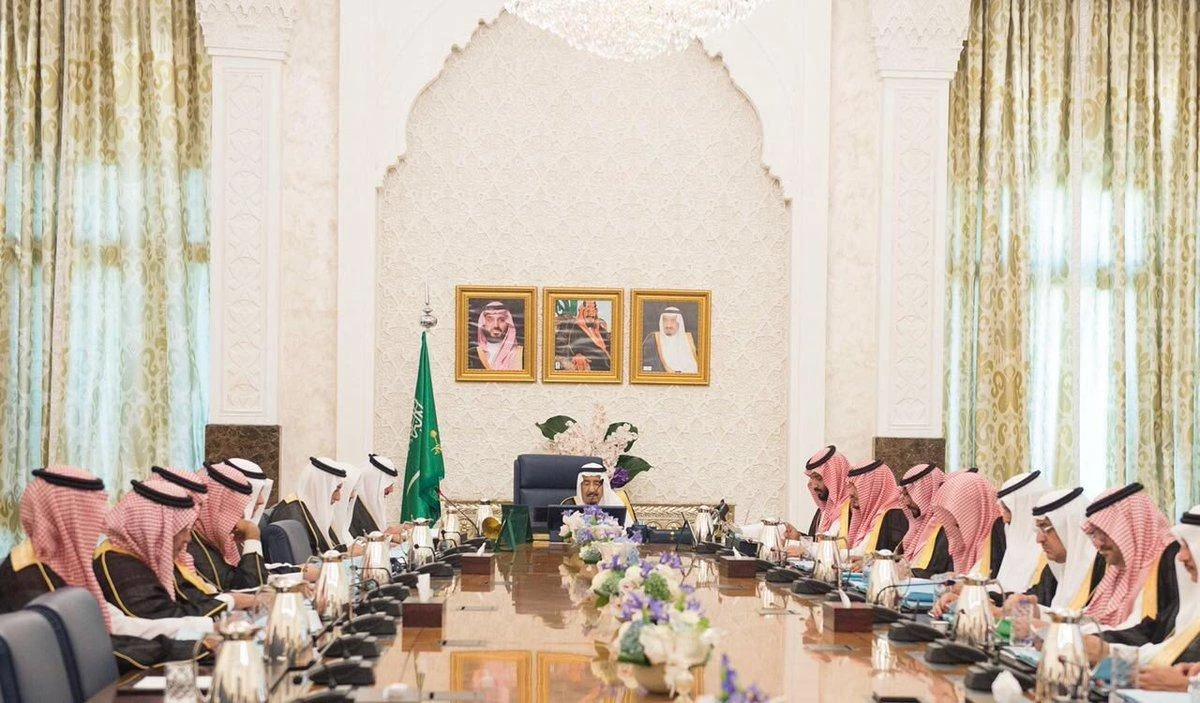 Saudi King Salman chairs the council of ministers meeting for first time in Neom. (SPA)